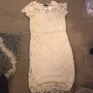 Forever 21 lace dress size large nwt